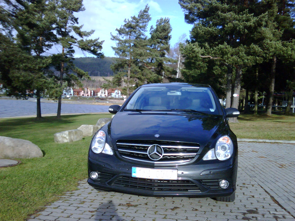 Mercedes R 6+1
